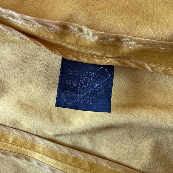 Women's Lafayette 148 Mustard Button-Up Blouse Jacket Size 6 Satin 3/4 Sleeve - Picture 7 of 8